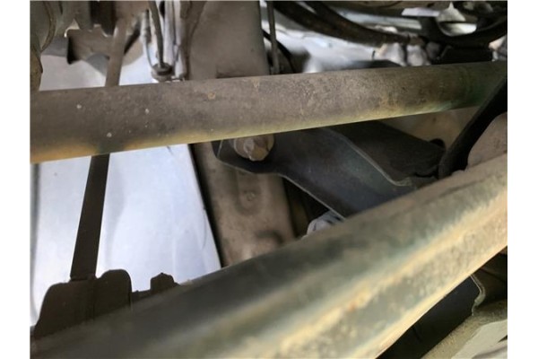 Recambio de palier delantero derecho para opel corsa d 1.2 referencia OEM IAM UT624710721 13149829 