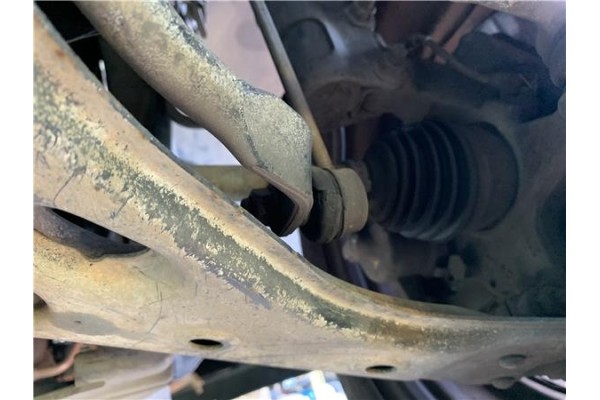 Recambio de palier delantero derecho para opel corsa d 1.2 referencia OEM IAM UT624710721 13149829 