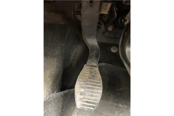 Recambio de pedal embrague para opel corsa d 1.2 referencia OEM IAM 5560712 55703354 