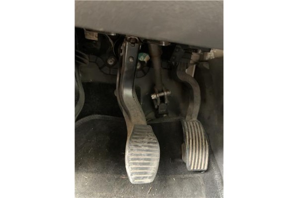 Recambio de pedal freno para opel corsa d 1.2 referencia OEM IAM 5560712 55703354 