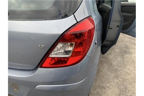 Recambio de piloto trasero derecho para opel corsa d 1.2 referencia OEM IAM 93190951 1222137 