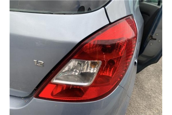 Recambio de piloto trasero derecho para opel corsa d 1.2 referencia OEM IAM 93190951 1222137 