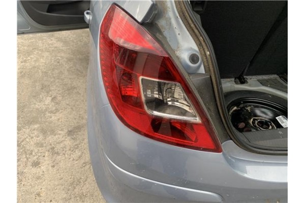 Recambio de piloto trasero izquierdo para opel corsa d 1.2 referencia OEM IAM 93190950 1222138 