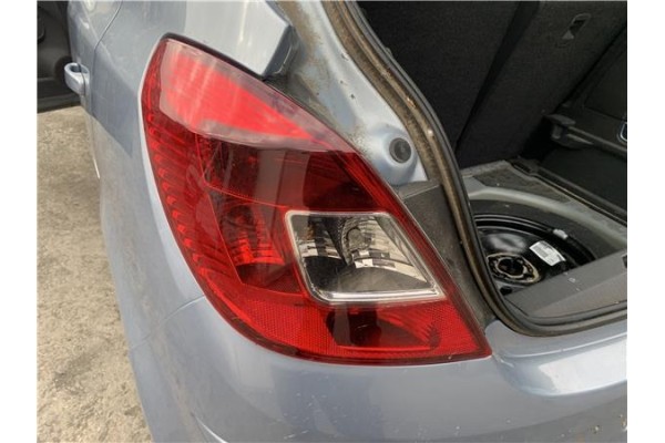 Recambio de piloto trasero izquierdo para opel corsa d 1.2 referencia OEM IAM 93190950 1222138 