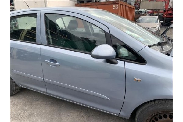 Recambio de puerta delantero derecha para opel corsa d 1.2 referencia OEM IAM 93189329 124254 