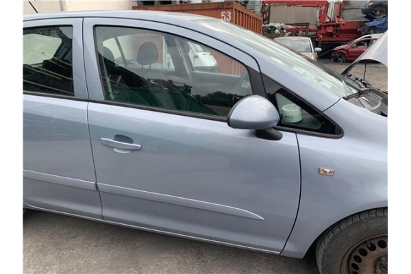 Recambio de puerta delantero derecha para opel corsa d 1.2 referencia OEM IAM 93189329 124254 