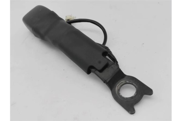 Recambio de anclaje cinturon delantero derecho para toyota aygo (kgb/wnb) 1.0 básico referencia OEM IAM   