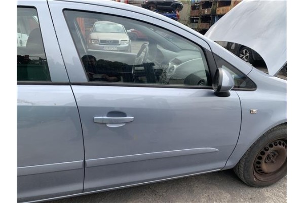 Recambio de puerta delantero derecha para opel corsa d 1.2 referencia OEM IAM 93189329 124254 
