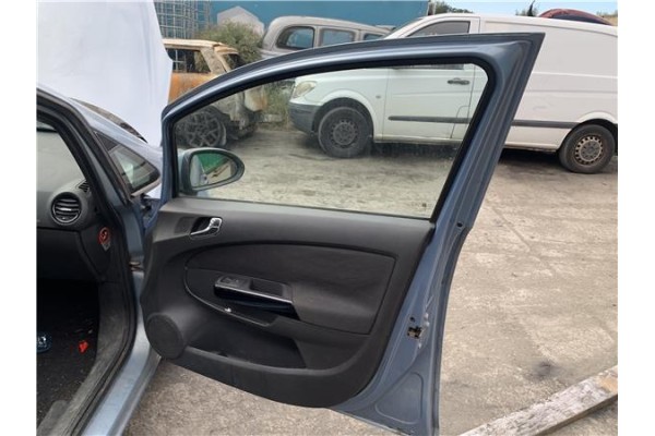 Recambio de puerta delantero derecha para opel corsa d 1.2 referencia OEM IAM 93189329 124254 