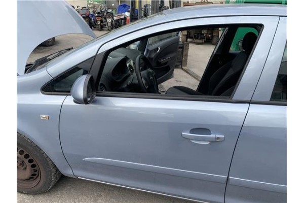 Recambio de puerta delantero izquierda para opel corsa d 1.2 referencia OEM IAM 93189328 124253 