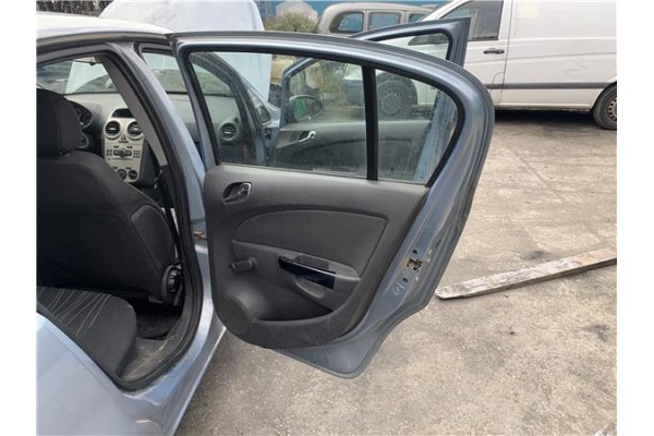 Recambio de puerta trasero derecha para opel corsa d 1.2 referencia OEM IAM 93189341 124356 