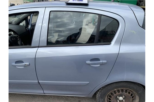 Recambio de puerta trasero izquierda para opel corsa d 1.2 referencia OEM IAM 93189342 124355 