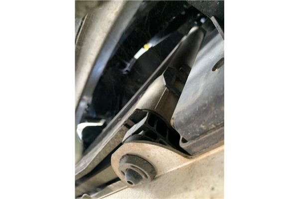 Recambio de radiador aire acondicionado para opel corsa d 1.2 referencia OEM IAM 55700406 1850119 