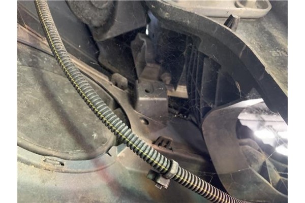 Recambio de refuerzo paragolpes para opel corsa d 1.2 referencia OEM IAM 13191879 1405236 