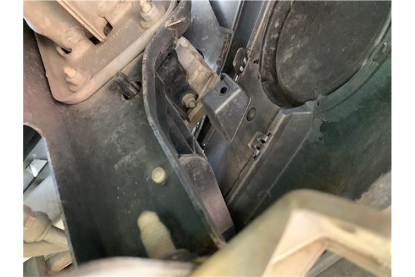 Recambio de refuerzo paragolpes para opel corsa d 1.2 referencia OEM IAM 13191879 1405236 