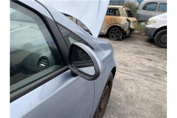 Recambio de retrovisor electrico derecho para opel corsa d 1.2 referencia OEM IAM 13187618 6428248 