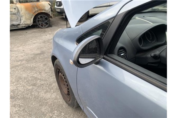 Recambio de retrovisor electrico izquierdo para opel corsa d 1.2 referencia OEM IAM 13187615 6428245 