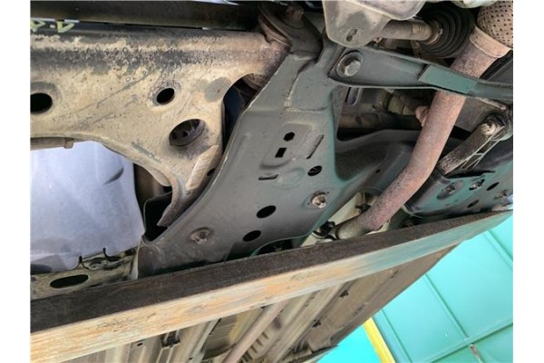 Recambio de subchasis para opel corsa d 1.2 referencia OEM IAM 13427070  