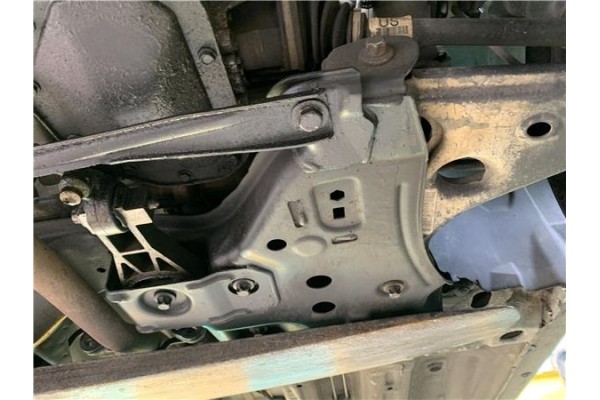 Recambio de subchasis para opel corsa d 1.2 referencia OEM IAM 13427070  