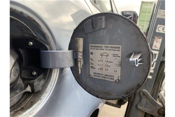 Recambio de tapa exterior combustible para opel corsa d 1.2 referencia OEM IAM 13183307 8210171 