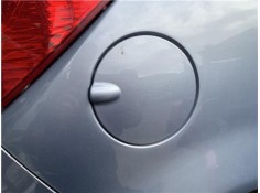 Recambio de tapa exterior combustible para opel corsa d 1.2 referencia OEM IAM 13183307 8210171 