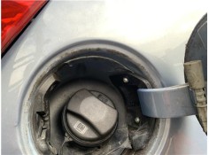 Recambio de tapon combustible para opel corsa d 1.2 referencia OEM IAM 13228892 808136 