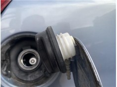 Recambio de tapon combustible para opel corsa d 1.2 referencia OEM IAM 13228892 808136 