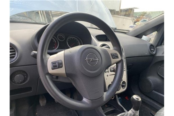 Recambio de volante para opel corsa d 1.2 referencia OEM IAM 13155559 913325 