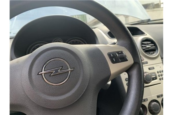 Recambio de volante para opel corsa d 1.2 referencia OEM IAM 13155559 913325 