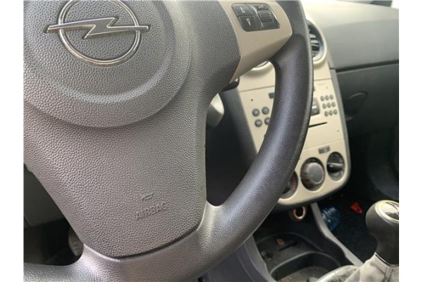Recambio de volante para opel corsa d 1.2 referencia OEM IAM 13155559 913325 