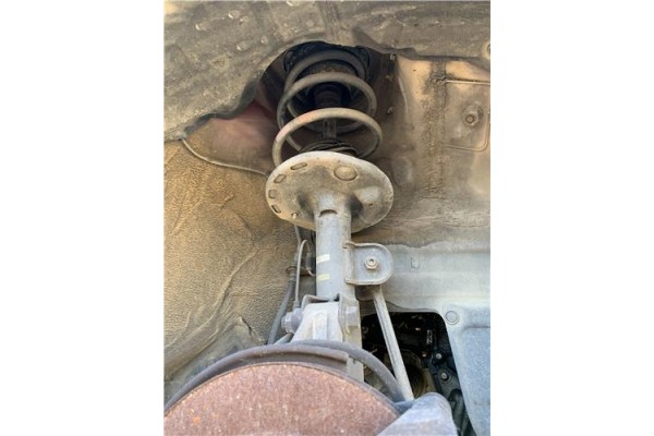 Recambio de amortiguador delantero derecho para toyota prius (zvw30) 1.8 hybrid referencia OEM IAM 4851080488  