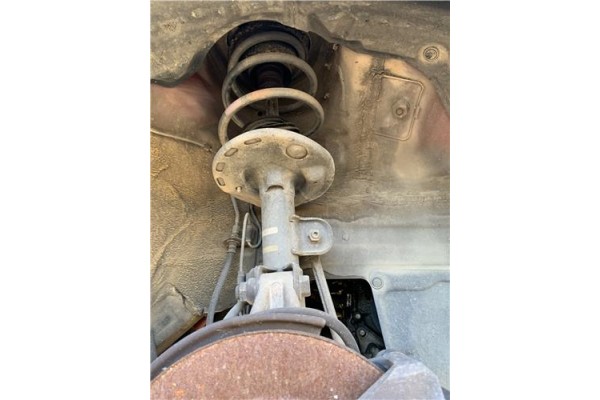 Recambio de amortiguador delantero derecho para toyota prius (zvw30) 1.8 hybrid referencia OEM IAM 4851080488  