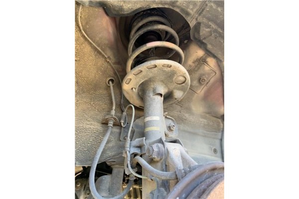 Recambio de amortiguador delantero derecho para toyota prius (zvw30) 1.8 hybrid referencia OEM IAM 4851080488  