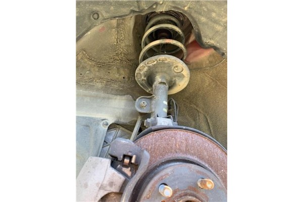 Recambio de amortiguador delantero izquierdo para toyota prius (zvw30) 1.8 hybrid referencia OEM IAM 4852080228  