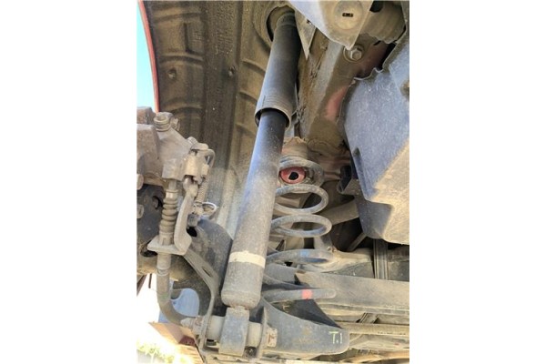 Recambio de amortiguador trasero izquierdo para toyota prius (zvw30) 1.8 hybrid referencia OEM IAM 4853080533  