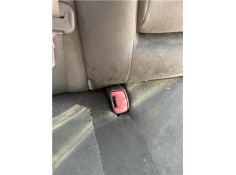 Recambio de anclaje cinturon trasero derecho para toyota prius (zvw30) 1.8 hybrid referencia OEM IAM 7338047030B1  