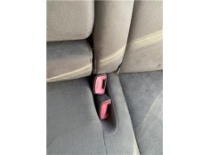 Recambio de anclaje cinturon trasero izquierdo para toyota prius (zvw30) 1.8 hybrid referencia OEM IAM 7348047060B1  