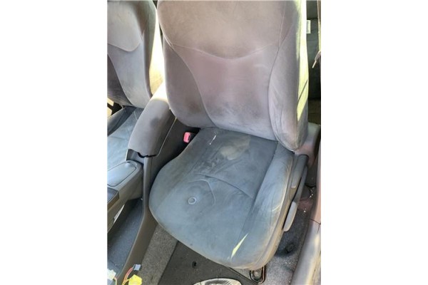 Recambio de asiento delantero izquierdo para toyota prius (zvw30) 1.8 hybrid referencia OEM IAM 7162047030  