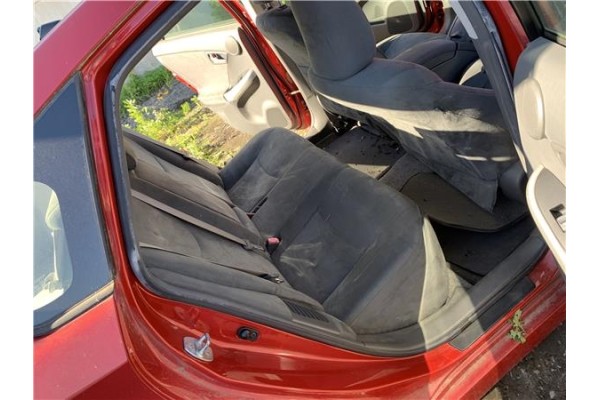 Recambio de asientos traseros para toyota prius (zvw30) 1.8 hybrid referencia OEM IAM 7150347050  