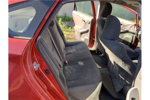 Recambio de asientos traseros para toyota prius (zvw30) 1.8 hybrid referencia OEM IAM 7150347050  