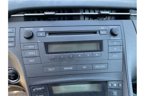 Recambio de autoradio para toyota prius (zvw30) 1.8 hybrid referencia OEM IAM 8612047340  