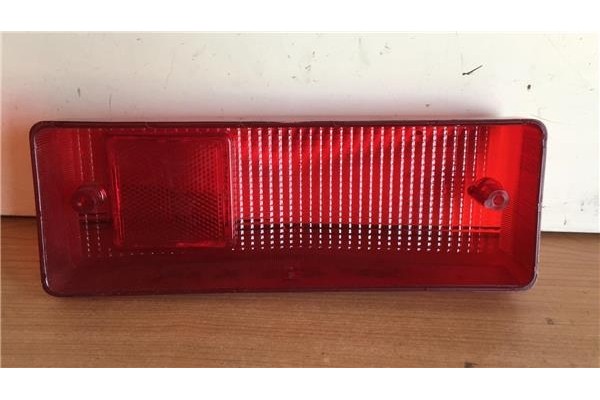 Recambio de piloto trasero derecho para seat 124 1430 referencia OEM IAM 20448  