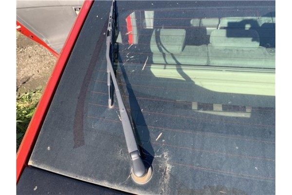 Recambio de brazo limpiaparabrisas trasero para toyota prius (zvw30) 1.8 hybrid referencia OEM IAM 8524147040  