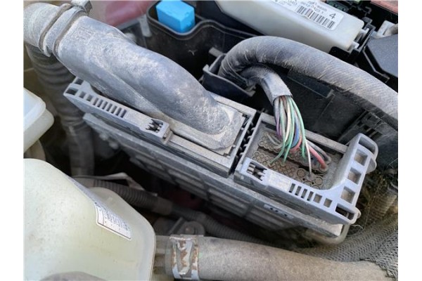 Recambio de centralita para toyota prius (zvw30) 1.8 hybrid referencia OEM IAM 8966147280 2753007394 