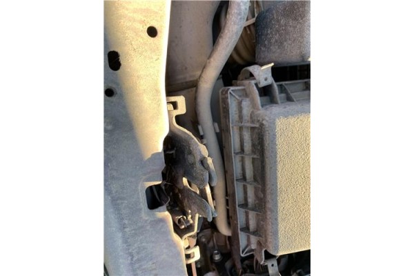 Recambio de cerradura capo para toyota prius (zvw30) 1.8 hybrid referencia OEM IAM 5351047090  