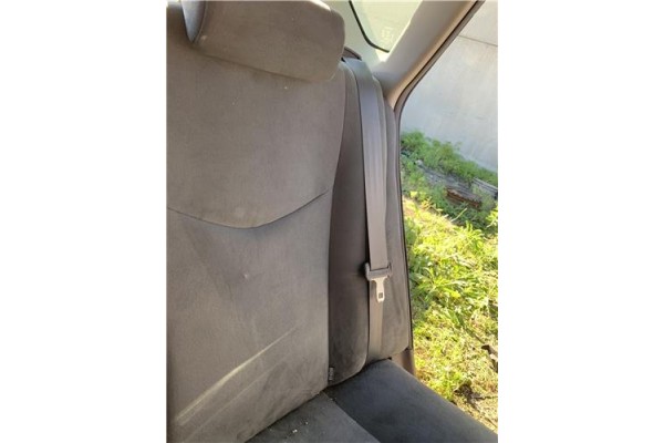 Recambio de cinturon seguridad trasero izquierdo para toyota prius (zvw30) 1.8 hybrid referencia OEM IAM 7336047060B0  