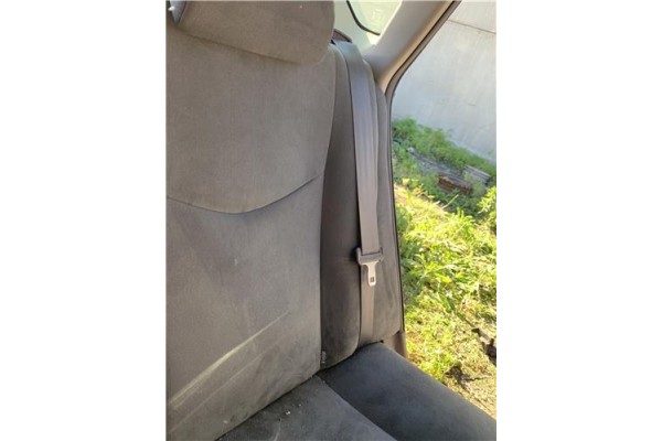 Recambio de cinturon seguridad trasero izquierdo para toyota prius (zvw30) 1.8 hybrid referencia OEM IAM 7336047060B0  