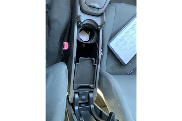 Recambio de consola para toyota prius (zvw30) 1.8 hybrid referencia OEM IAM 5890147090 5882347020 