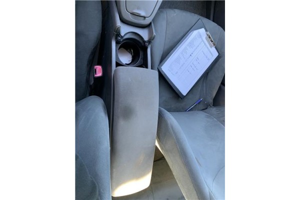 Recambio de consola para toyota prius (zvw30) 1.8 hybrid referencia OEM IAM 5890147090 5882347020 