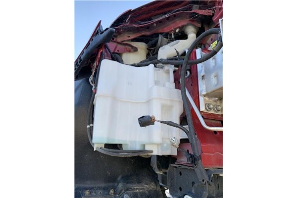 Recambio de deposito limpiaparabrisas para toyota prius (zvw30) 1.8 hybrid referencia OEM IAM 8531547140  